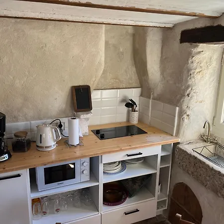 Cabanon Entoure De Montagnes Et D'oliviers بيت للعطل *